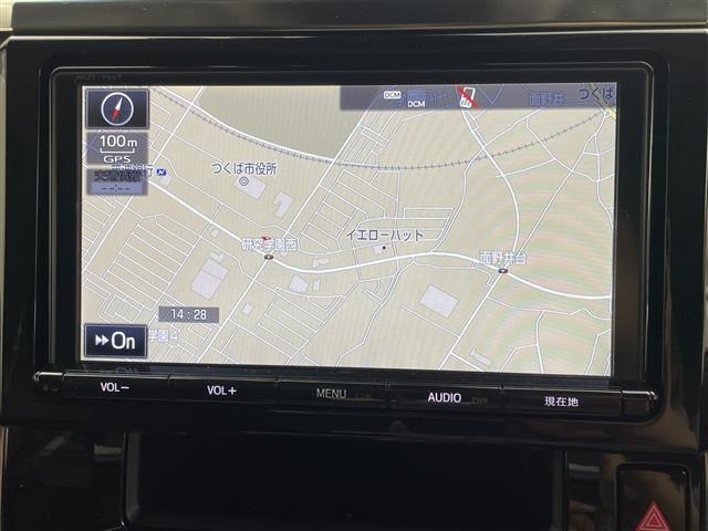 Toyota VELLFIRE 2018 8268971-16