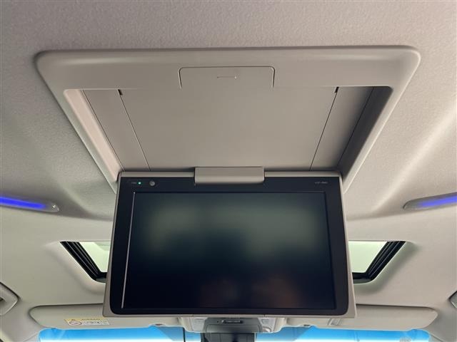 Toyota VELLFIRE 2018 8268971-18