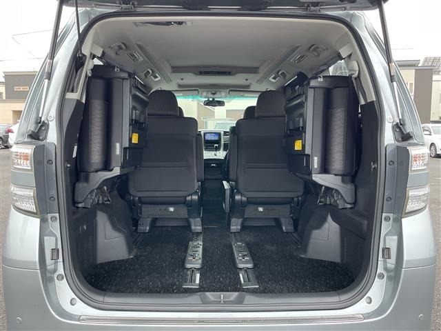 Toyota VELLFIRE 2012 8268972-2