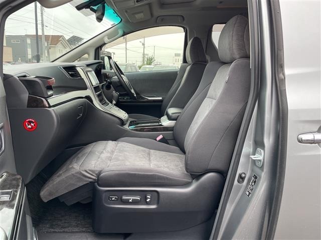 Toyota VELLFIRE 2012 8268972-9