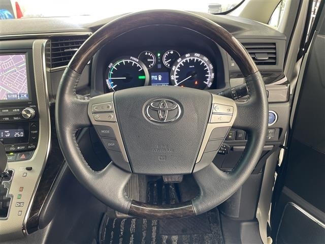 Toyota VELLFIRE 2012 8268973-21