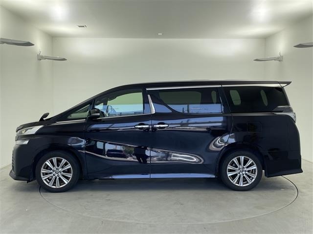 Toyota VELLFIRE 2016 8268981-2