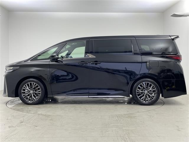 Toyota VELLFIRE 2026 8268989-2