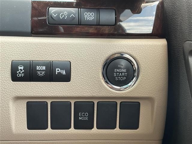 Toyota VELLFIRE 2012 8268995-8