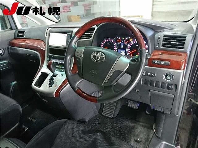 Toyota VELLFIRE 2010 8268998-3