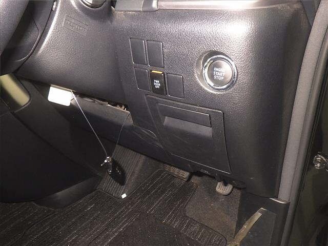 Toyota VELLFIRE 2015 8269028-8