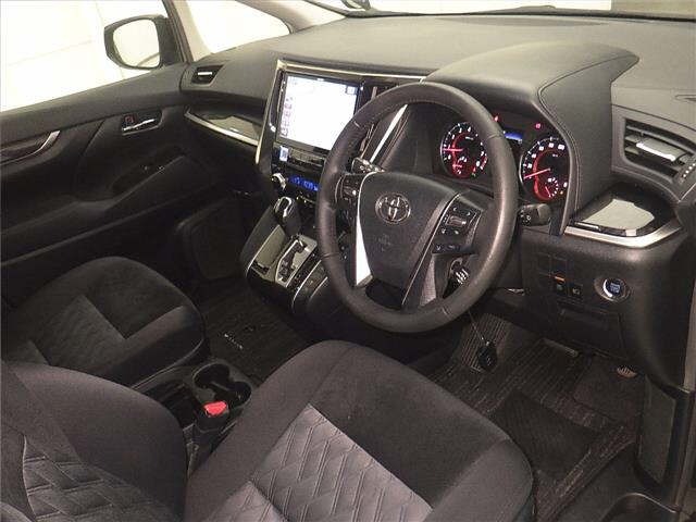 Toyota VELLFIRE 2019 8269031-3