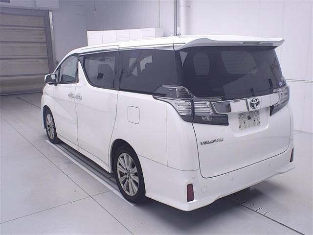 Toyota VELLFIRE 2016 8269032-1