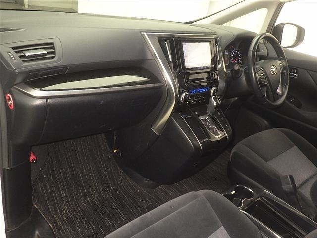 Toyota VELLFIRE 2016 8269032-4