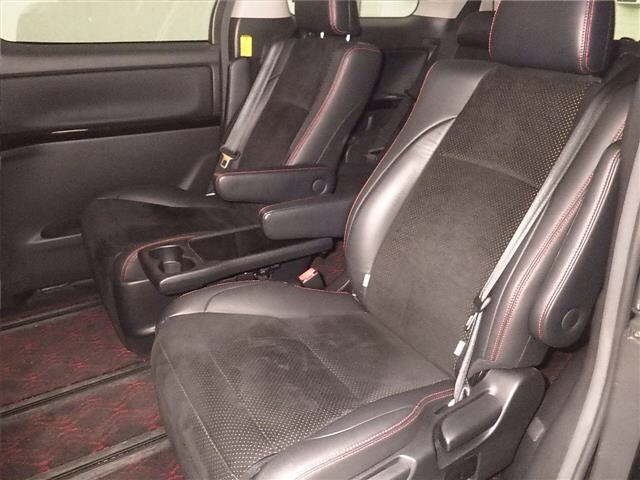 Toyota VELLFIRE 2013 8269033-7