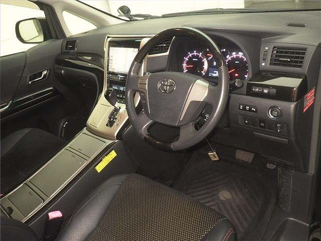 Toyota VELLFIRE 2014 8269035-3