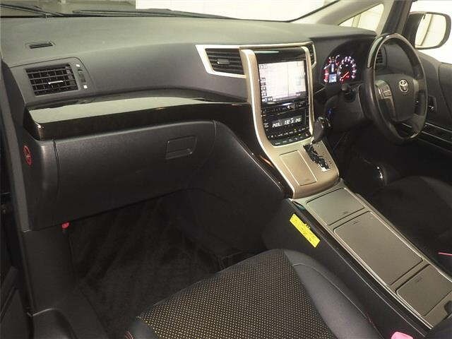 Toyota VELLFIRE 2014 8269035-4