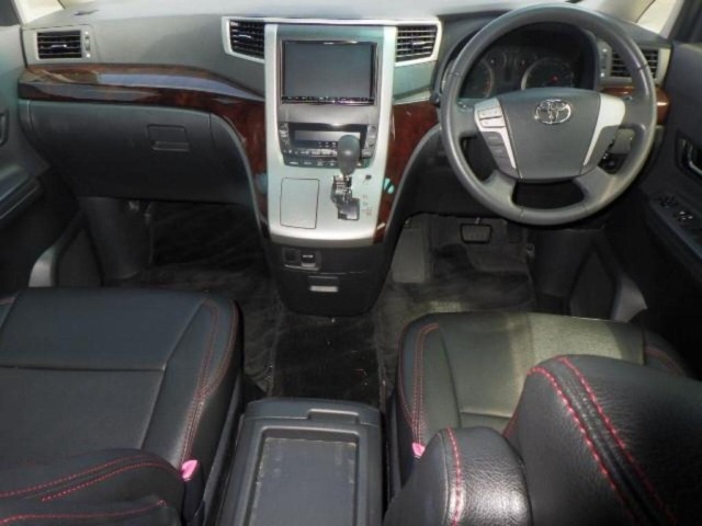 Toyota VELLFIRE 2014 8269045-3