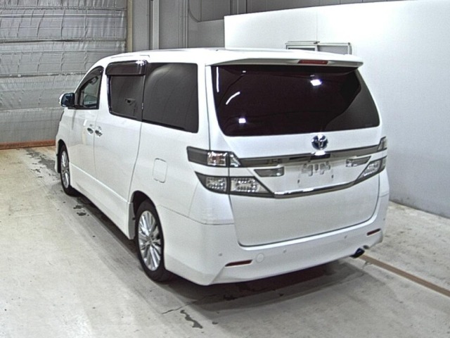 Toyota VELLFIRE 2013 8269054-1
