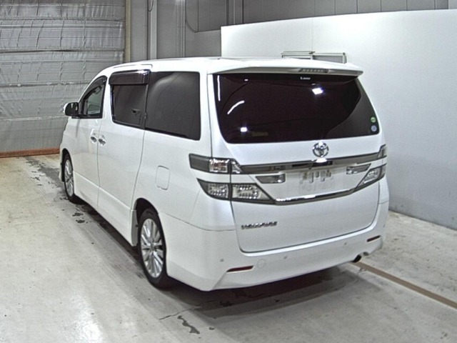 Toyota VELLFIRE 2012 8269055-1