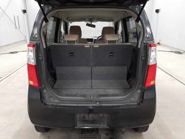 Suzuki WAGON R 2014 8272215-11
