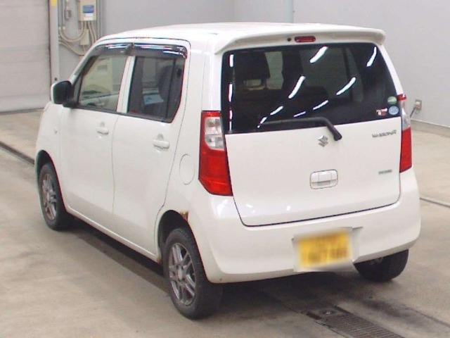 Suzuki WAGON R 2015 8272217-6