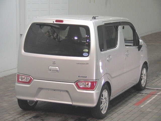 Suzuki WAGON R 2017 8272218-5
