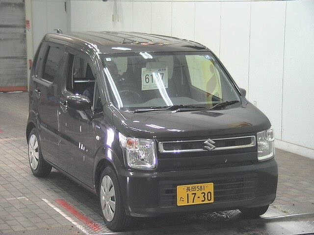 Suzuki WAGON R 2019 8272219-0