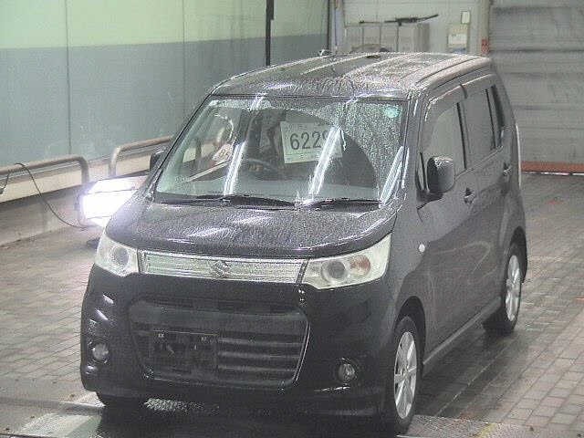 Suzuki WAGON R 2013 8272220-4