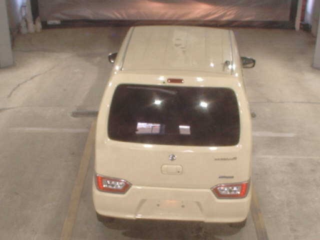 Suzuki WAGON R 2021 8272222-6