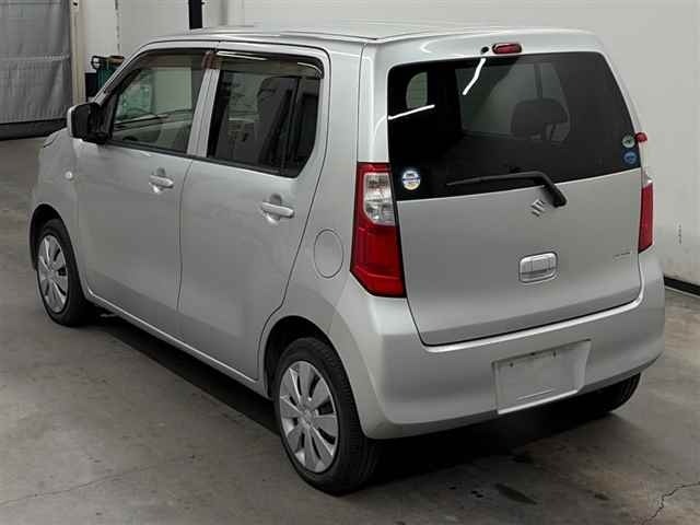 Suzuki WAGON R 2015 8272224-1