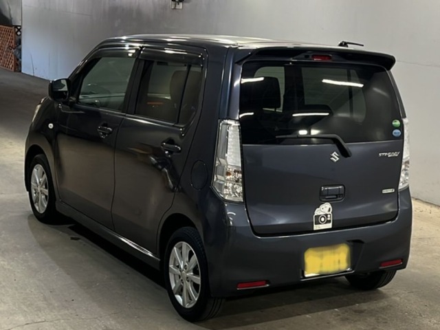 Suzuki WAGON R 2013 8272229-1