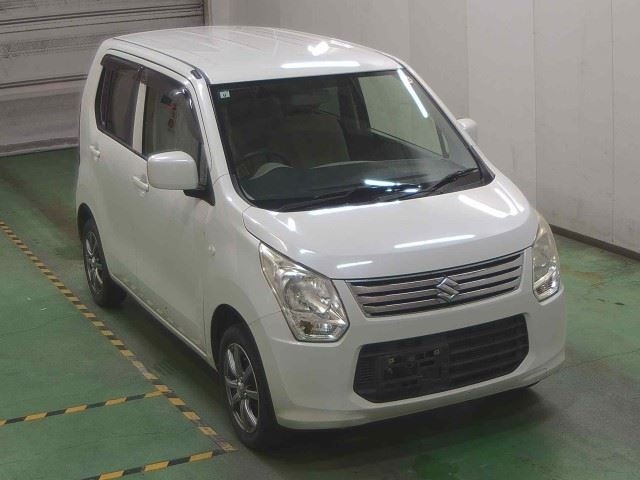 Suzuki WAGON R 2014 8272230-0