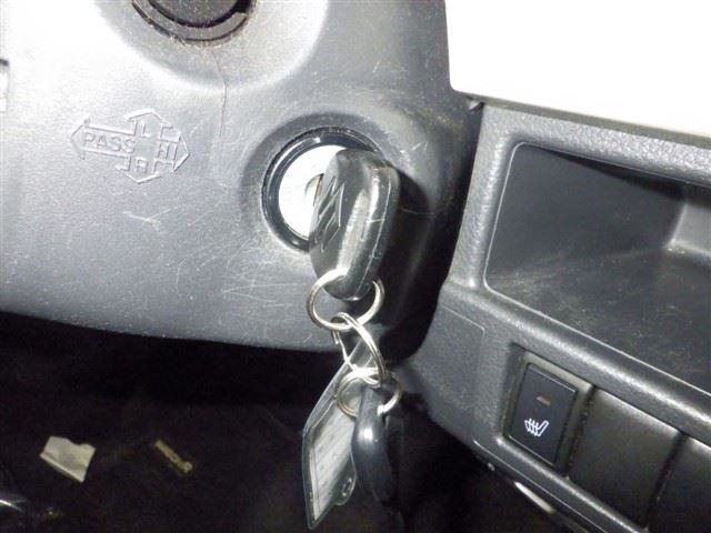Suzuki WAGON R 2014 8272230-4