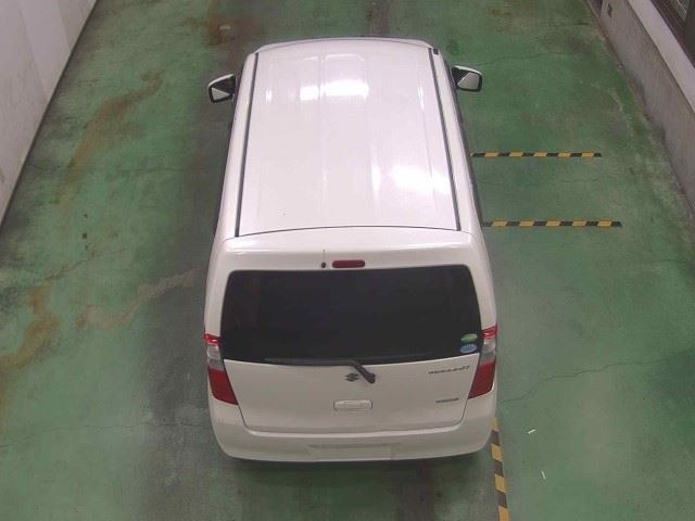 Suzuki WAGON R 2014 8272230-6