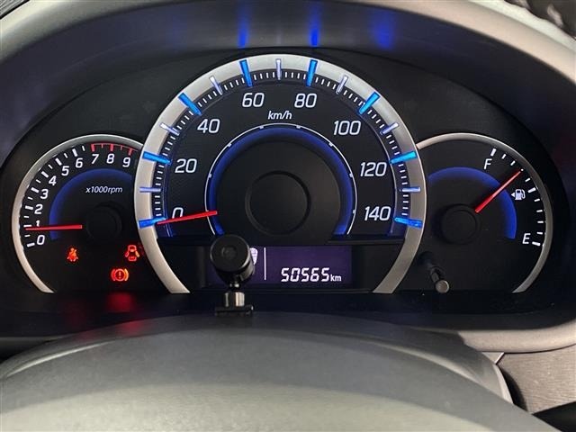 Suzuki WAGON R 2013 8272235-9