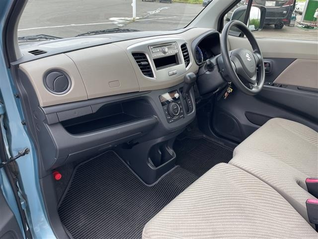 Suzuki WAGON R 2014 8272240-22