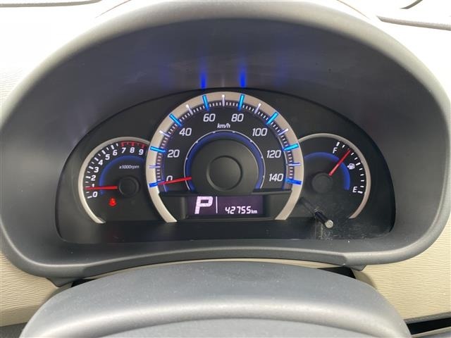 Suzuki WAGON R 2014 8272240-7