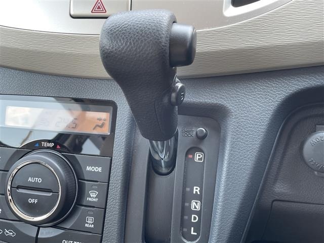 Suzuki WAGON R 2014 8272241-21