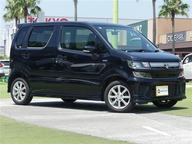 Suzuki WAGON R 2018 8272245-0
