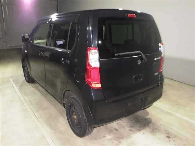 Suzuki WAGON R 2015 8272261-4