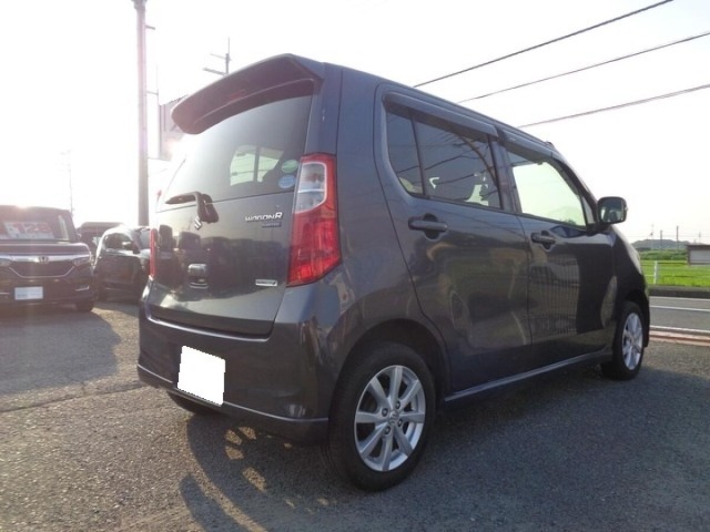 Suzuki WAGON R 2013 8272266-4