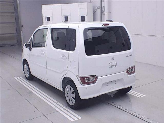 Suzuki WAGON R 2026 8272270-1