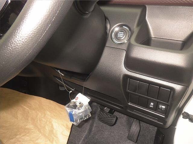 Suzuki WAGON R 2026 8272270-8