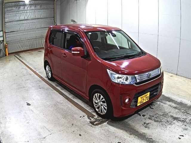 Suzuki WAGON R 2015 8272276-0