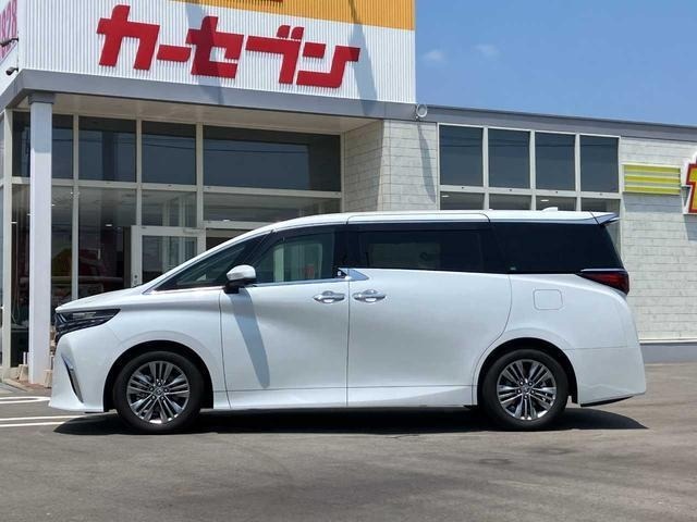 Toyota ALPHARD 2024 8292112-12
