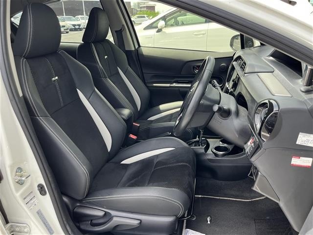 Toyota AQUA 2014 8274070-10