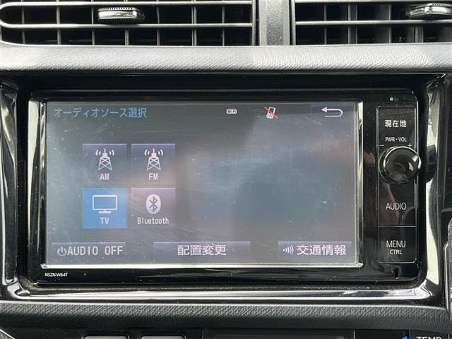 Toyota AQUA 2014 8274070-17