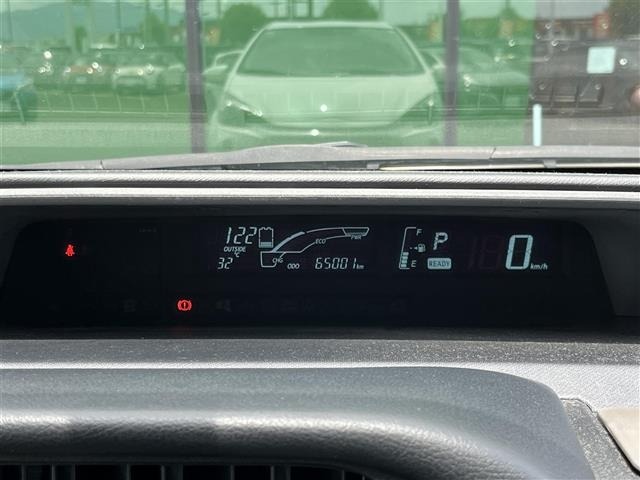 Toyota AQUA 2014 8274070-6