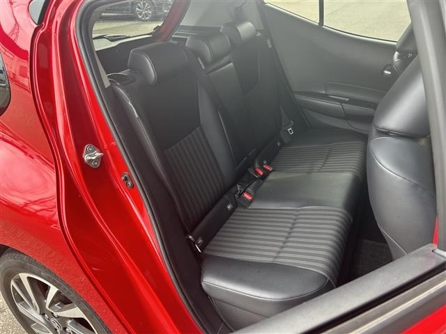Toyota AQUA 2021 8274076-11