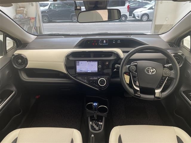 Toyota AQUA 2018 8274077-15