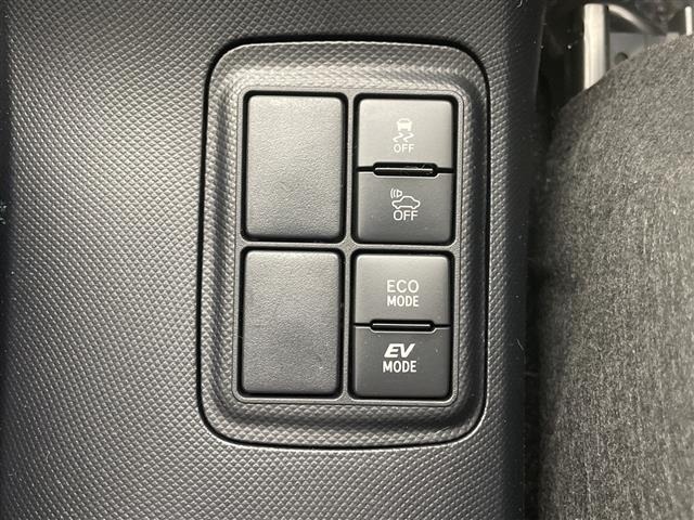 Toyota AQUA 2018 8274077-22