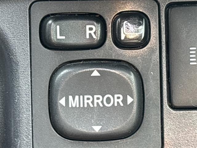 Toyota AQUA 2013 8274084-20