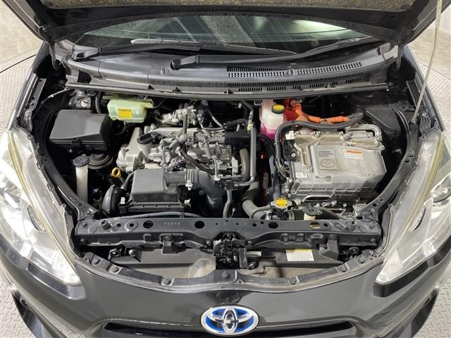 Toyota AQUA 2015 8274093-15