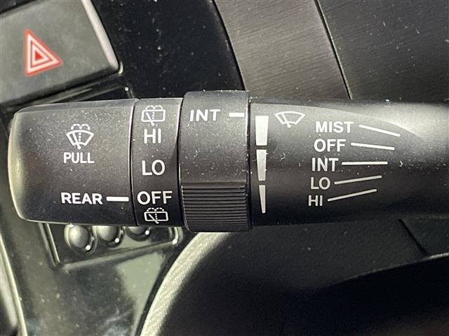 Toyota AQUA 2015 8274093-6